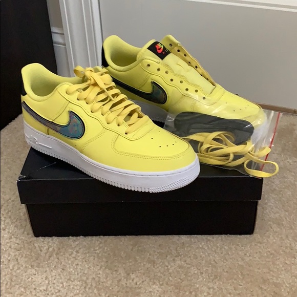 air force 1 low yellow pulse